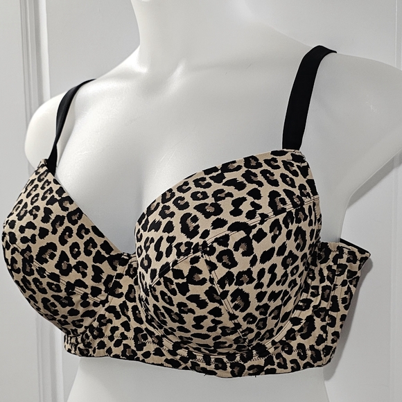 Animal print wired bikini top in 44 DD - Picture 2 of 5